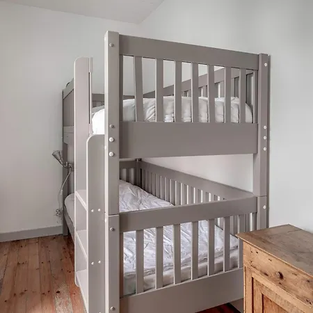 Ferienhaus Pour 7 Adultes, 1 Enfant, A 400m De La