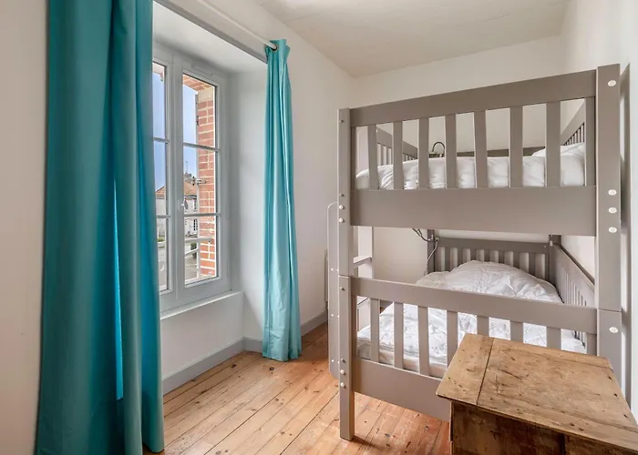 Casa vacanze Pour 7 Adultes, 1 Enfant, A 400m De La Préfailles